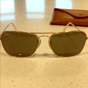 Gold Ray-Ban Sunglasses